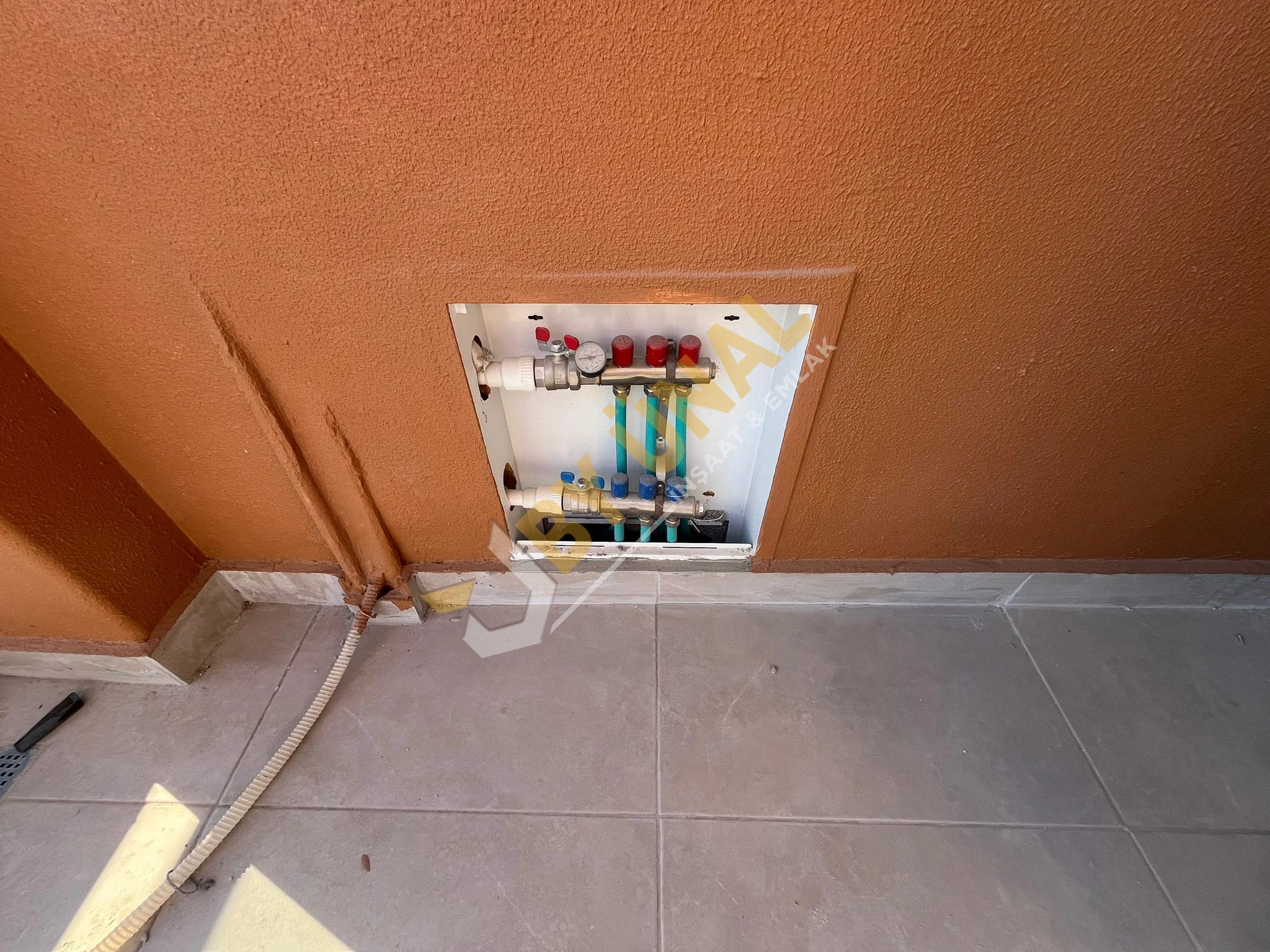 BY ÜNAL'DAN_DÖŞEMEALTI_BAHÇEYAKA'DA YERDEN ISITMALI 2+1 SIFIR SATILIK DAİRE