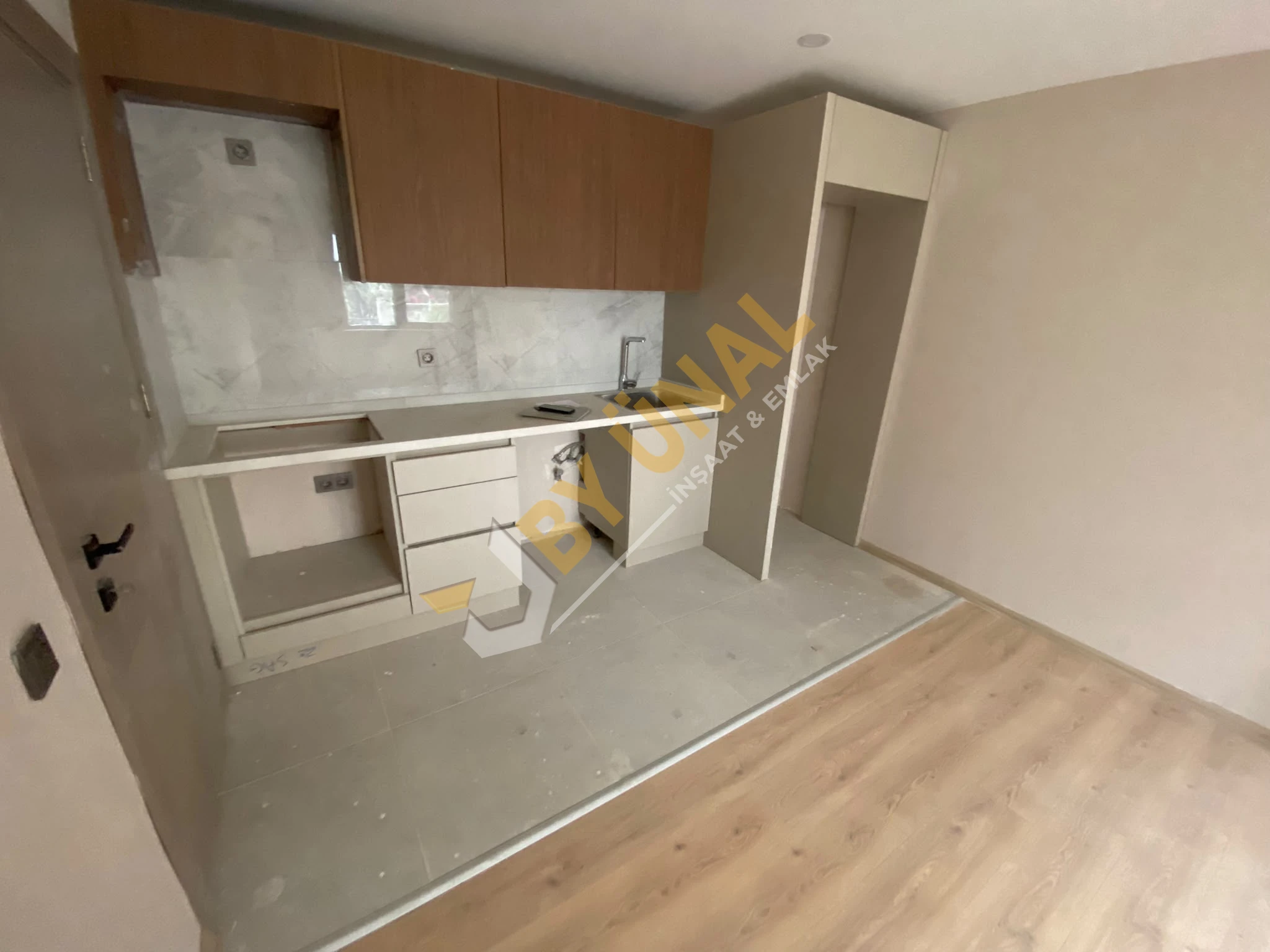BY ÜNAL'DAN_DOKUMA YÜKSELİŞ'DE_DOĞALGAZLI SATILIK SIFIR 2+1 DAİRE