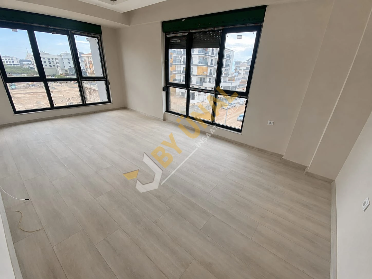 BY ÜNAL'DAN_ÇANKAYA'DA 2+1 ASANSÖRLÜ HAVUZLU SİTE’DE_SATILIK SIFIR DAİRE